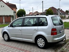 Volkswagen touran 2.0 TDi DSG automat - 4