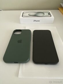 iPhone 15 128GB Black - 4