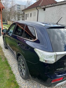 Mitsubishi Outlander 3 - 4