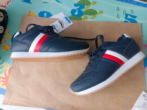 Tommy Hilfiger nové 34 detské topanky - 4