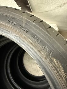 Dunlop 225/40 R18 - 4