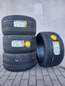 305/30R20 103W XL Zimné Pirelli Sottozero3 - 4