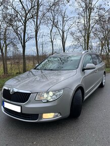 Škoda Superb Combi 2.0 TDi 103kw 2011 - 4