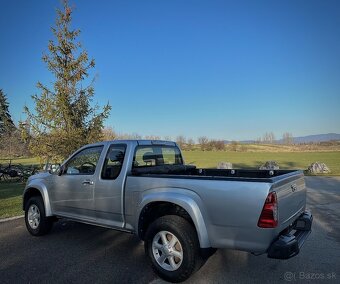 Isuzu D-Max 2.5 Td 136ps • 4x4 • manuál • SingleCab • 4M • - 4