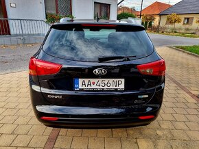 Kia Ceed Sporty Wagom 1.6 CRDI Platinium - 4