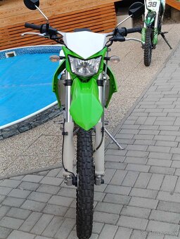 Kawasaki KLX 250 - 4