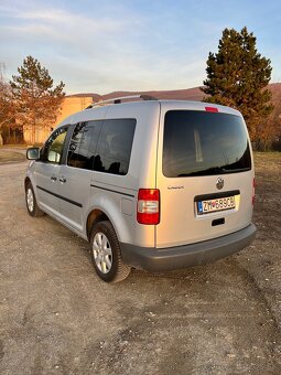 Volkswagen Caddy life 1.6 benzin - 4