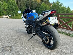 Suzuki Gsxr 750  L2 - 4