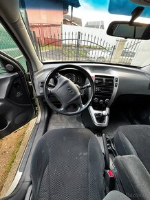 HYUNDAI TUCSON 2.0 103kW 4x4 2006 - 4