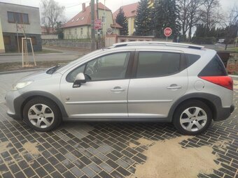 Peugeot 207sw 1.6 HDI - 4