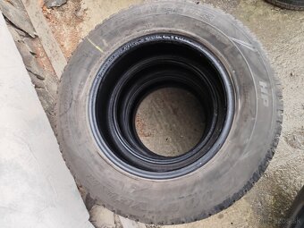 Zimné pneumatiky  Good Year 215/70R16 - 4