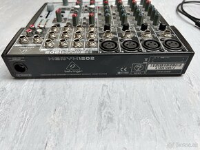 Mixážny pult Behringer Xenix 1202 - 4