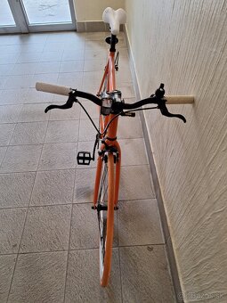 Predám mestský bicykel 28kola oranžový ako novy - 4