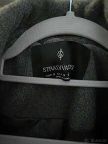 Sivý kabát Stradivarius, veľkosť S - 4