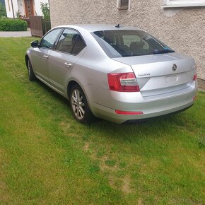 Škoda octavia 3 1.6tdi 77kw sedan combi - 4