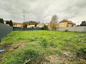 GESTTO | „STAVEBNÝ POZEMOK“ | 453m² | NA PREDAJ | BRESTOVANY - 4