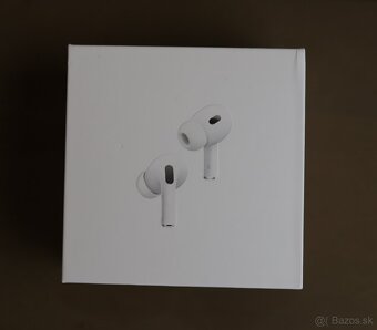 Apple AirPods Pro 2 - Lightning - 4