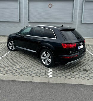 Audi Q7 3.0TDi Sline Quattro - 111.000km - SK ŠPZ - 4