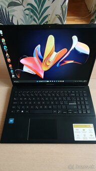 Asus Vivobook Go 15 - 4