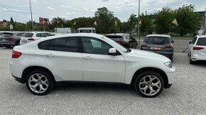 BMW X6 xDrive 40d - klepe motor , pojazdné - 4