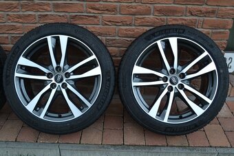 5x112 R19 Letna sada Org. Audi A6 c8 + 245/45 R19 Michelin - 4