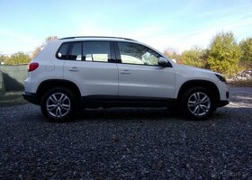 Volkswagen Tiguan 2.0 TDi 81kW TRENDKRÁSNÝ VŮZ nafta - 4