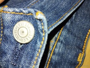 Levis parádne retro riflové kraťasy - 4