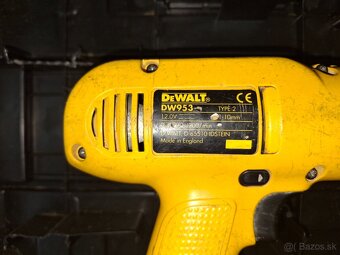 Dewalt - 4