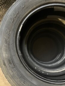 265/60R18 110H - 4