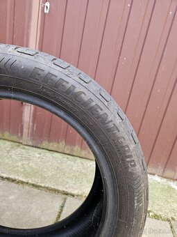 215/50 R17 - 4