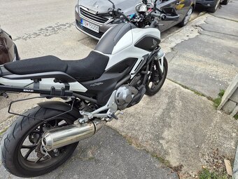 Honda NC 700X DCT 2012 - 4