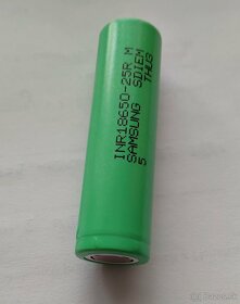 Predám Li-ion bateria Samsung INR18650 25R 2500 mAh 20A - 4