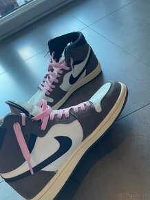 AIR JORDAN RETRO 1 HIGH TRAVIS SCOTT - 4