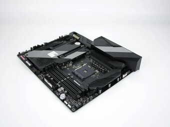 ASUS ROG Crosshair VIII Hero (sc. AM4) - 4