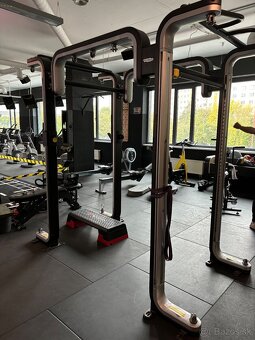 Technogym Omnia 8 multifunkčná veža - 4