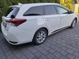 Toyota Auris 1,6 D -4D Kúpene na SK - 4