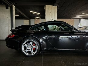 Porsche 911 / 997 3.6 V6 Carrera Coupe - 4