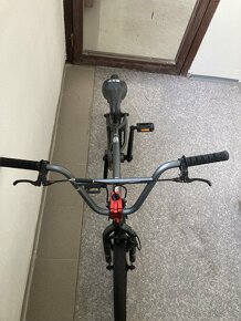 BMX Mongoose L40 - 4