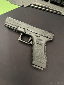 Glock 18C - 4