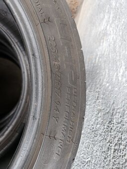 225/45 R17 Letne - 4