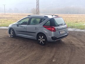 Peugeot 207 sw 1.6 hdi - 4