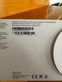 Apple watch SE (gen2) 44 mm midnight aluminium - 4