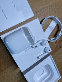 Predám: Originál slúchadla - Apple Airpods, 2nd gen. - 4