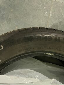 Predam Zimne 2ks 235/55 r19 - 4