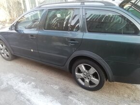 Rozpredám škoda octavia 2 scáut 2,0 tdi 77 kw - 4