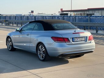 Mercedes E Cabrio 200 benzín Automat rok 2016 Facelift - 4