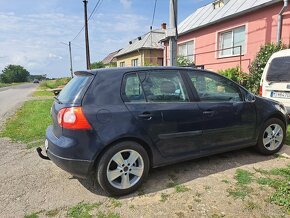 Volkswagen golf 5 1.4 - 4