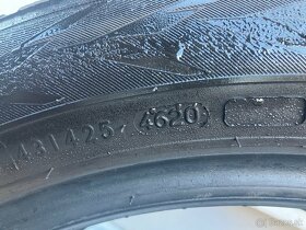 Nokian 235/50 R18 zimné - 4