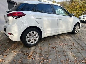 Hyundai i20 1.2 benzin — 1 majitel - 90 tis km - Kupene v SR - 4