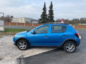 Dacia Sandero Stepway 0,9 benzín, 66kW - 4